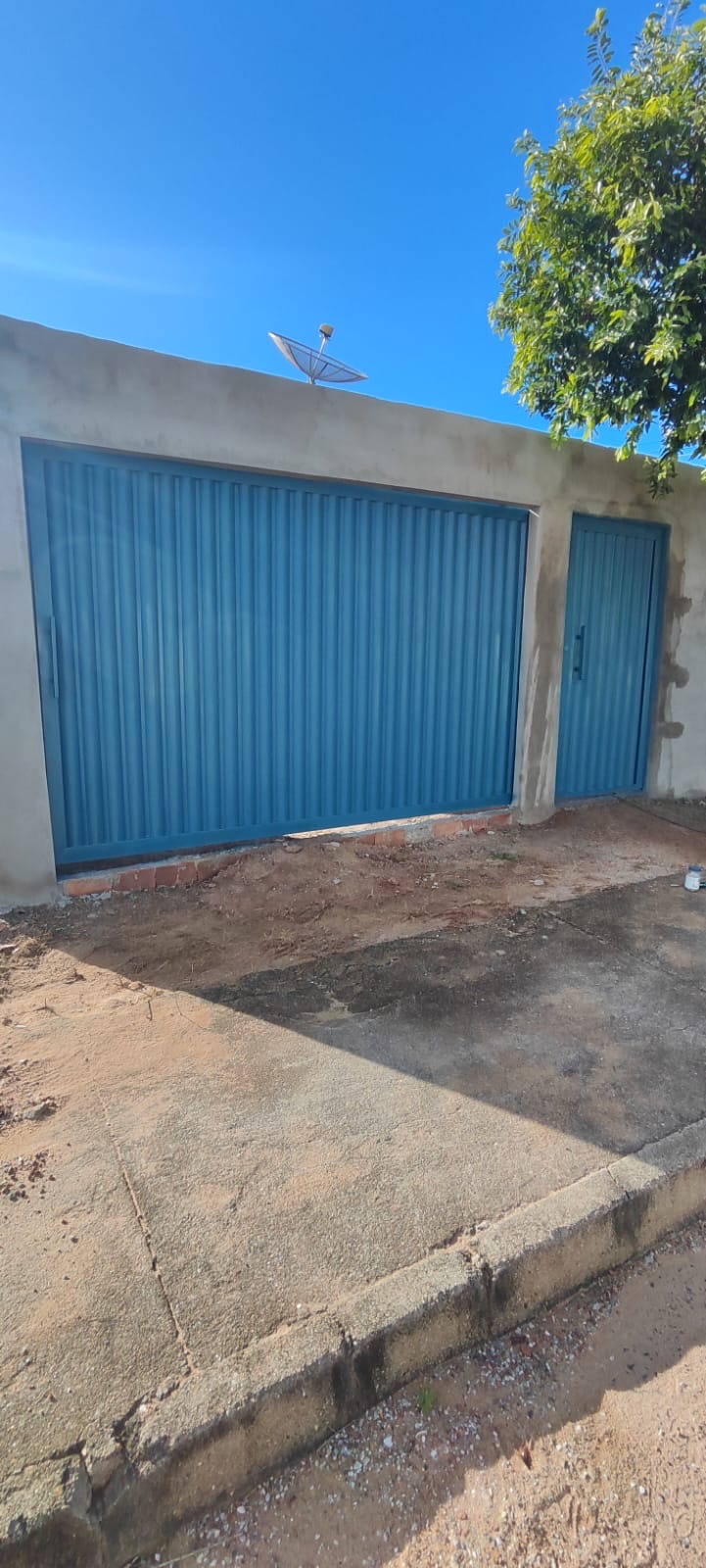 Portão Residencial Azul Instalado